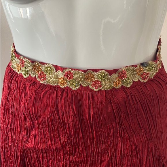 Elegant burgundy Pleated Skirt M - Picture 5 of 10